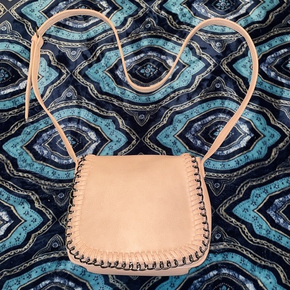 Torrid NWOT pink shoulder purse​​ - Picture 2 of 6